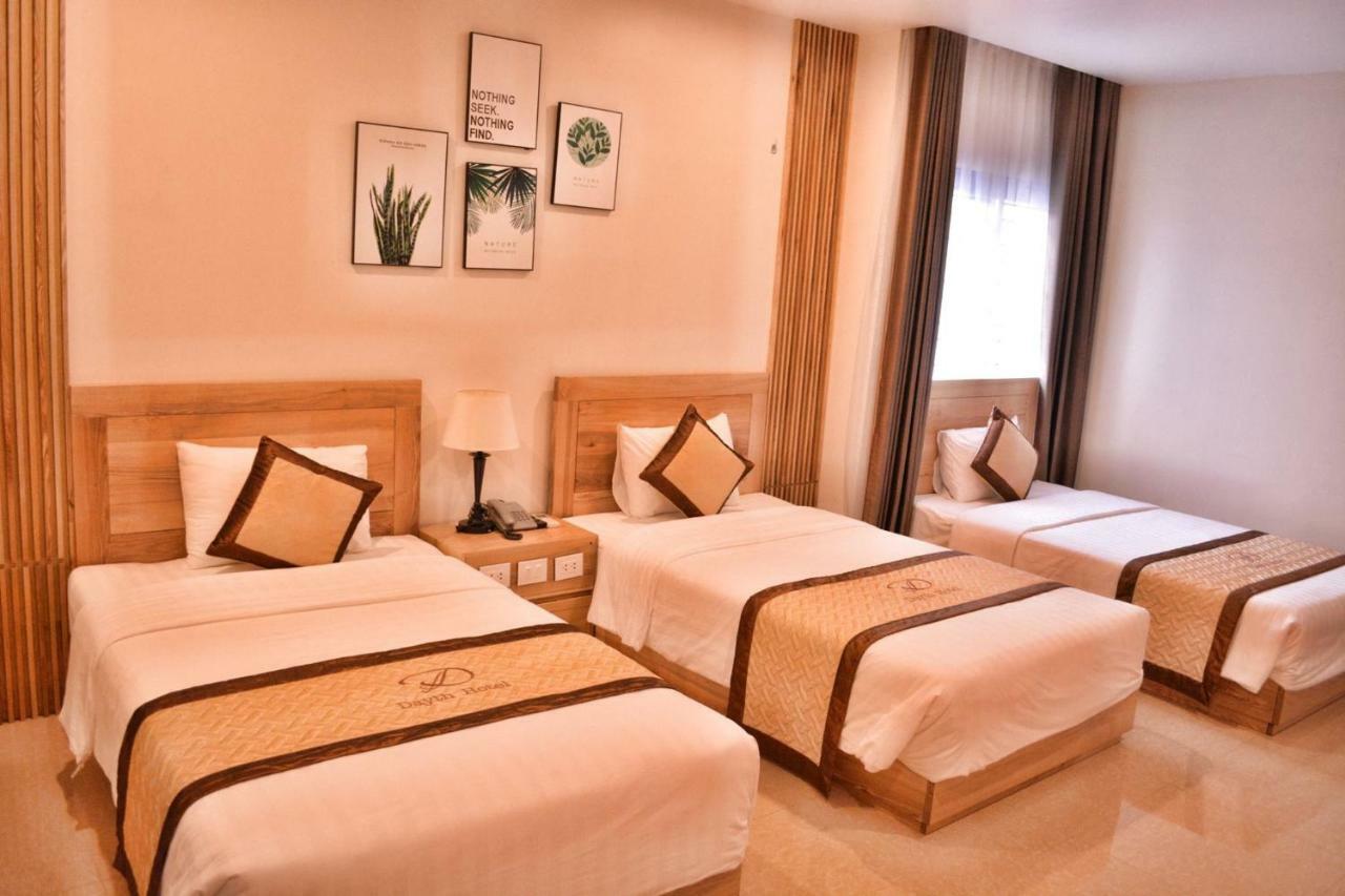 Dayth Hotel Ha Long Exteriör bild