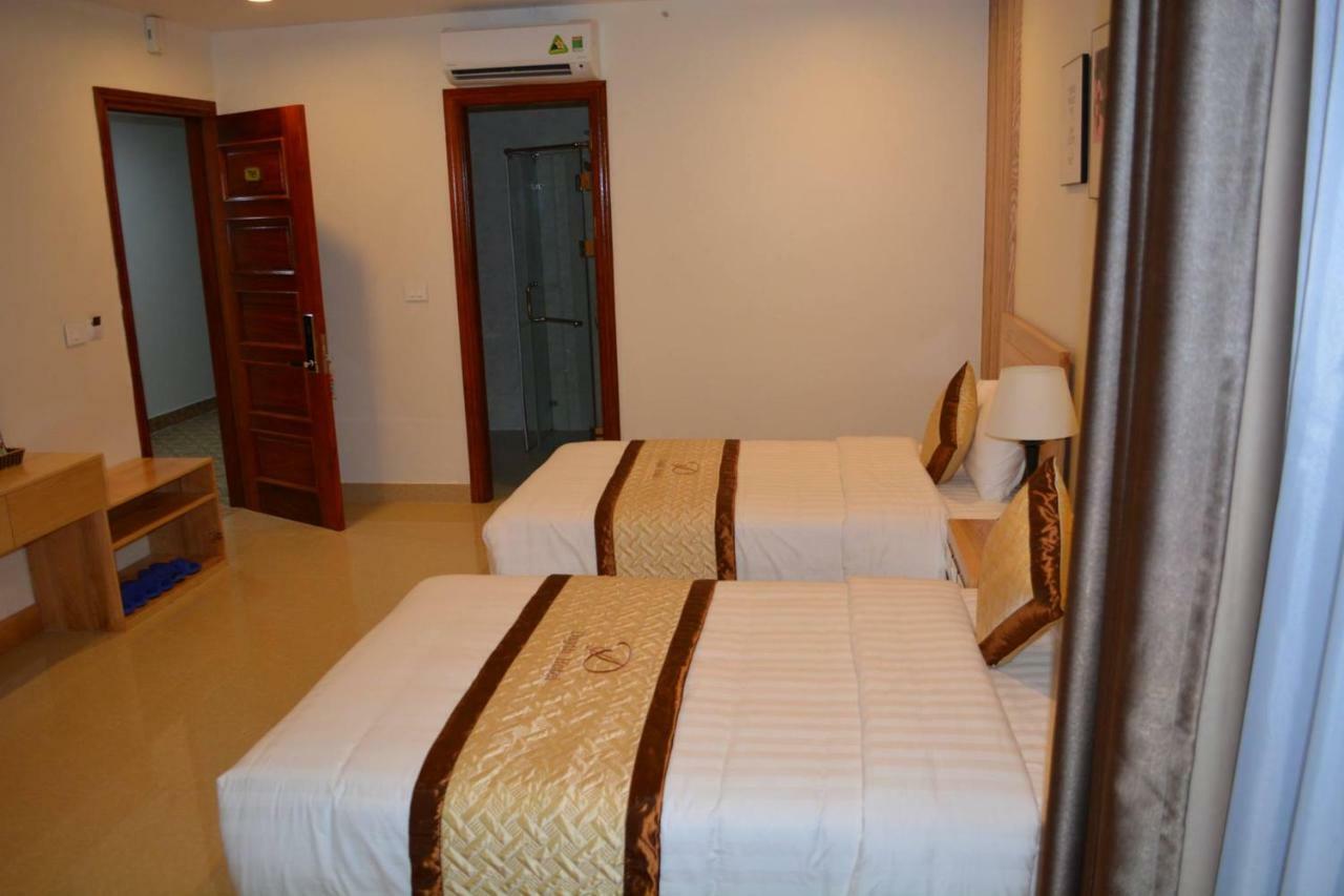 Dayth Hotel Ha Long Exteriör bild