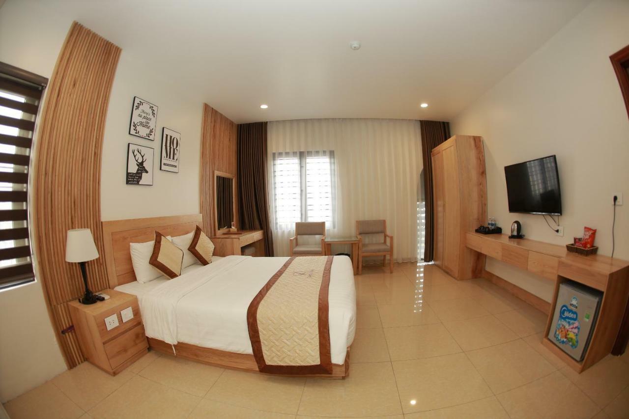 Dayth Hotel Ha Long Exteriör bild