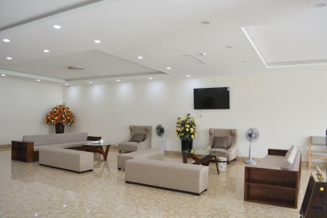 Dayth Hotel Ha Long Exteriör bild